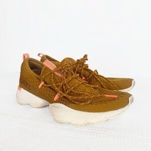 SOREL Kinetic Impact Lace Sneakers in Sienna Womens size 10